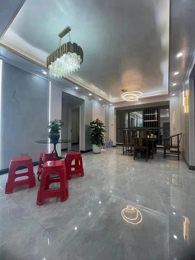   东莞大岭山德业居，大岭山小产权房德业居。学校为邻，公园为伴；金桔居家h户型