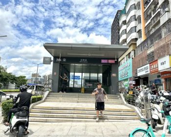 深圳坂田和磡1号，地铁5号线五和H出口小产权房