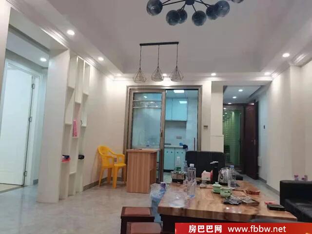 R4号线小产权房..jpg