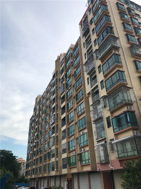 东莞虎门金域花园！虎门陈村统建楼3栋小区，11停车场，买到就赚钱 ！.jpg