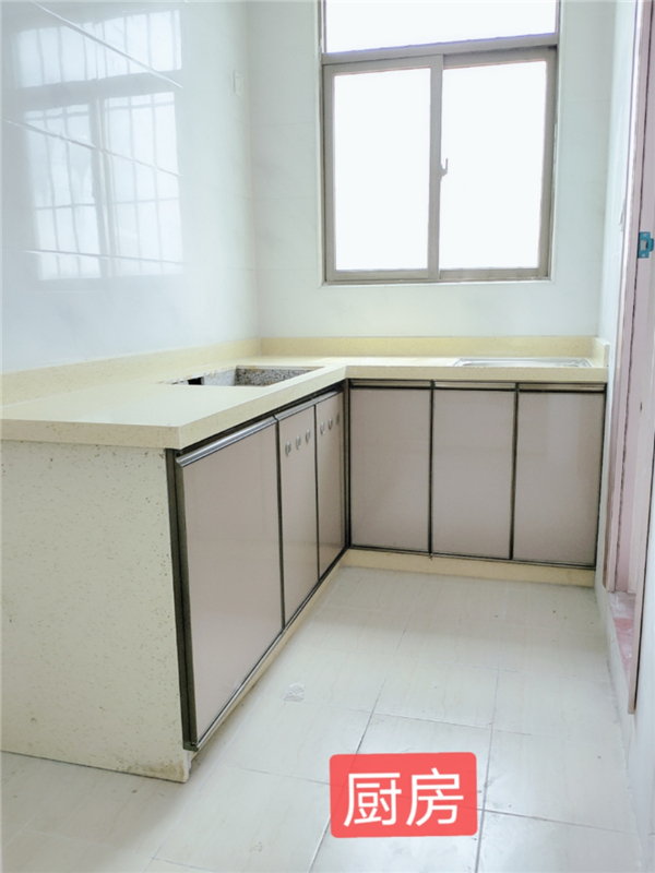 东莞学府春天.jpg
